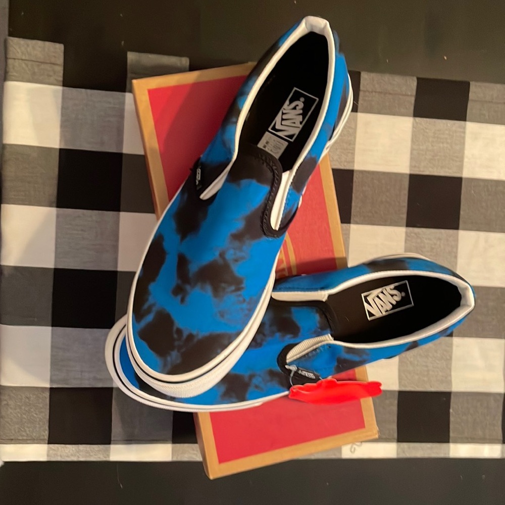 Blue and black tie dye Vans, size 7